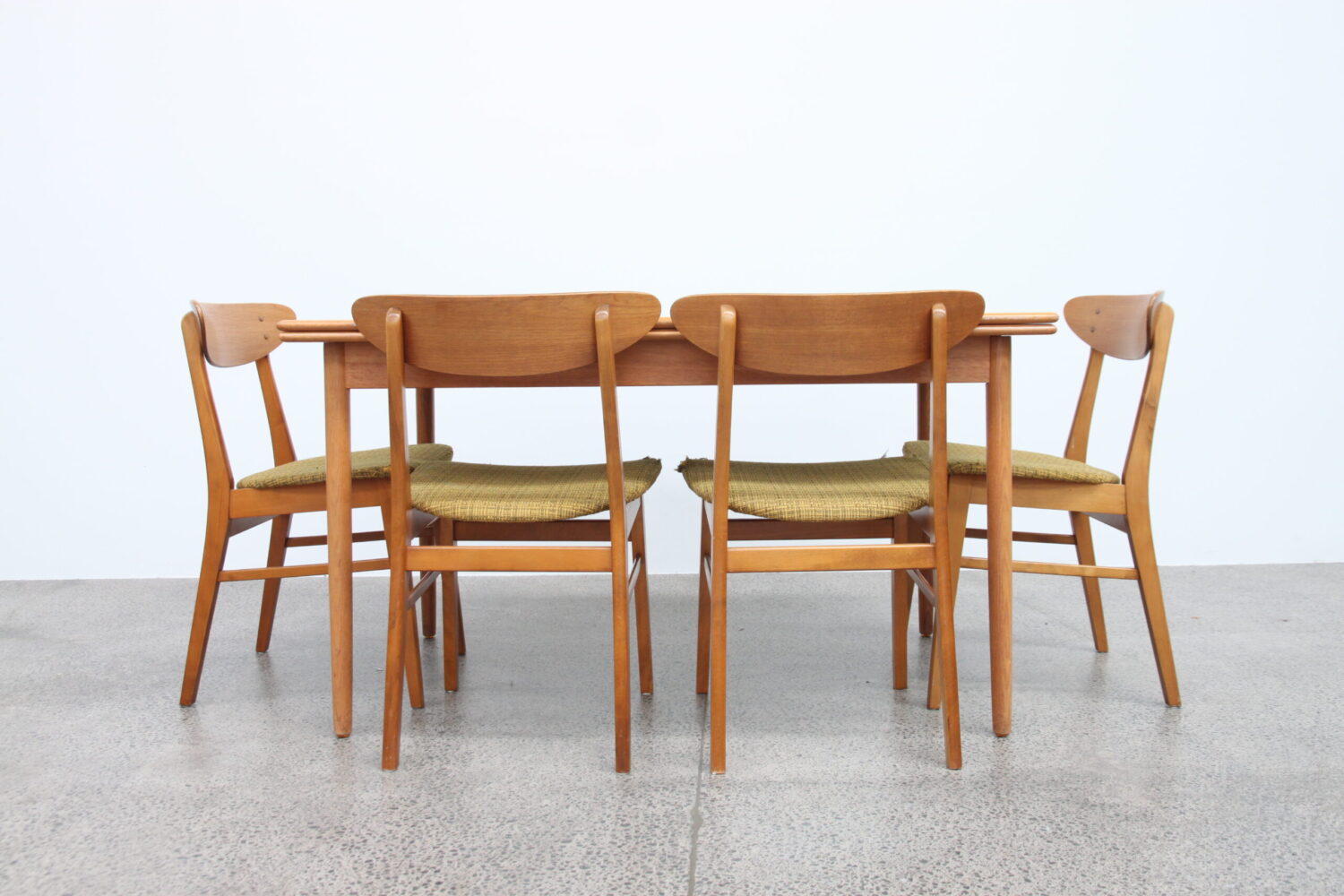 Oak Extendable Table