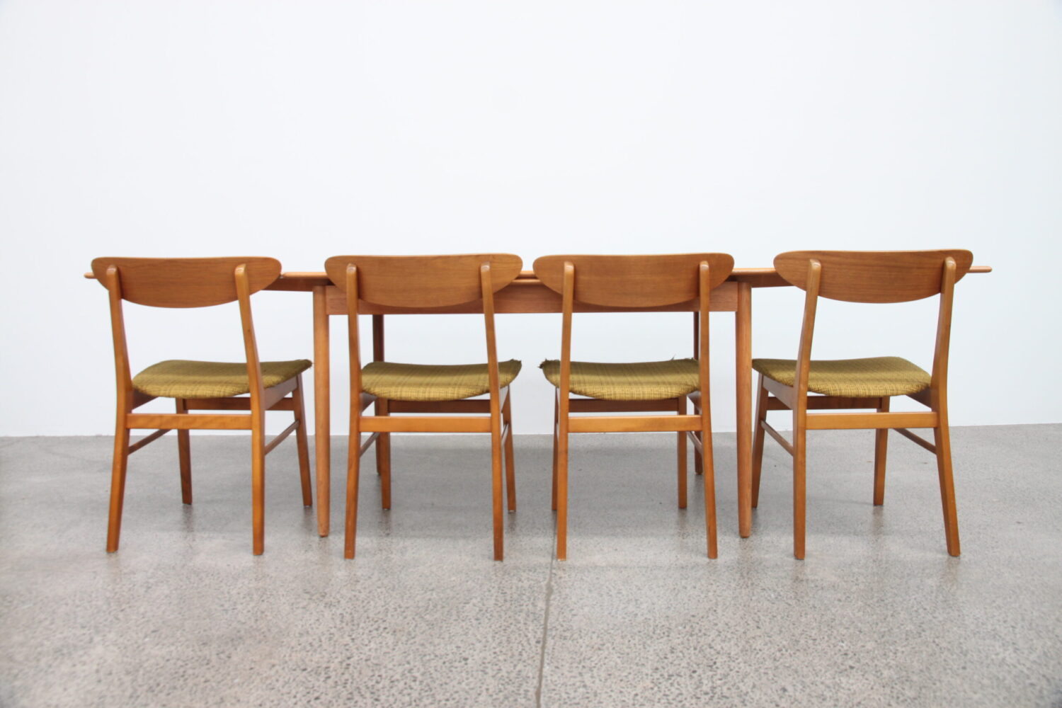 Oak Extendable Table