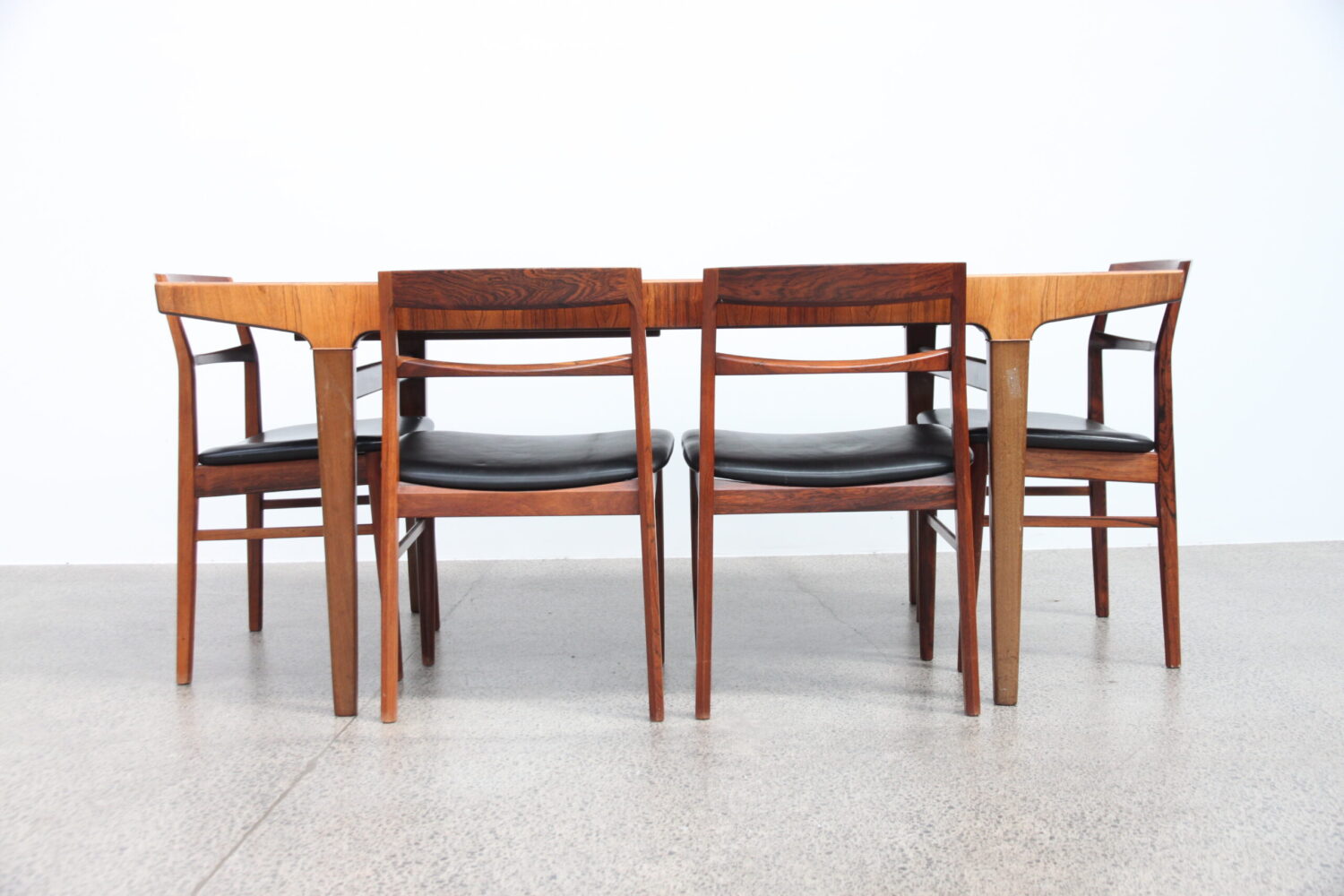Danish Table With Large Extension